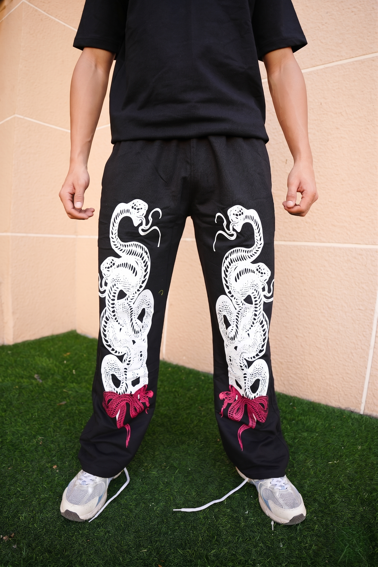 Thrill & Thread Venom Serpent Lower – Universal Black