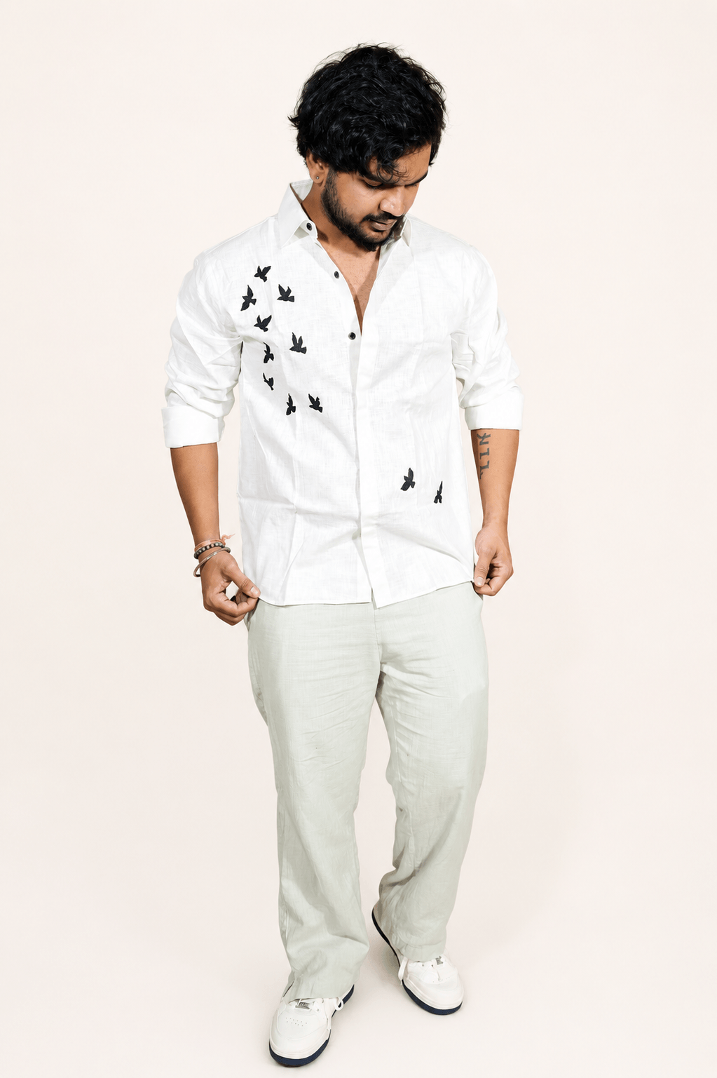 Off White breathable linen shirt for men