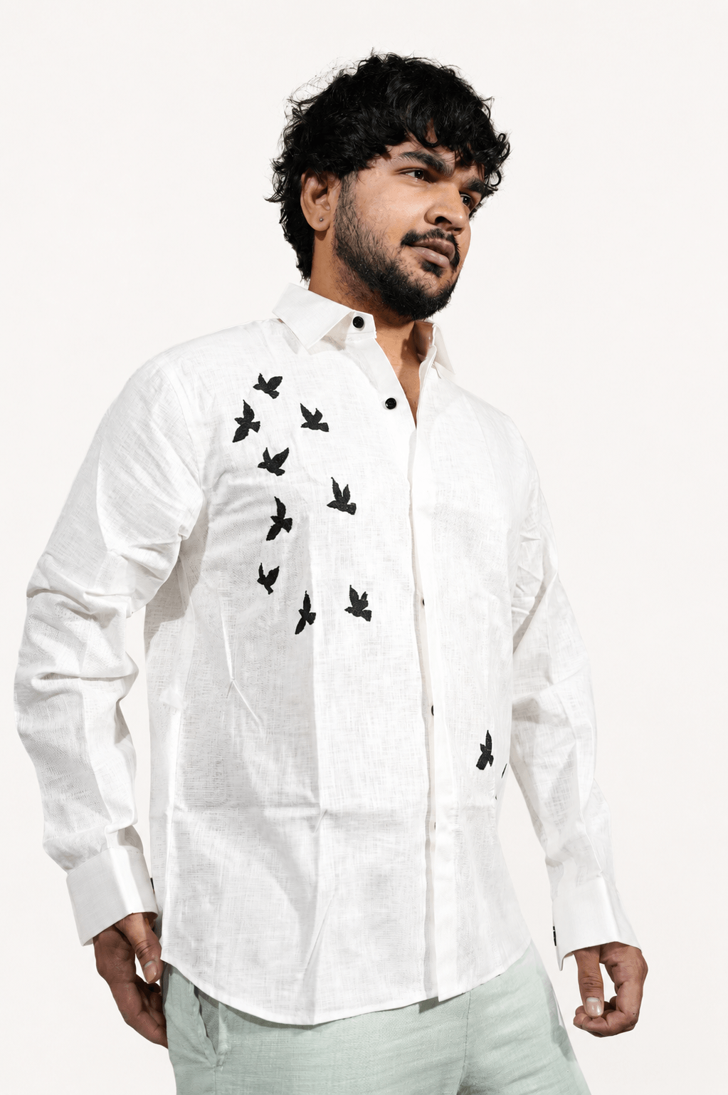 Off White breathable linen shirt for men