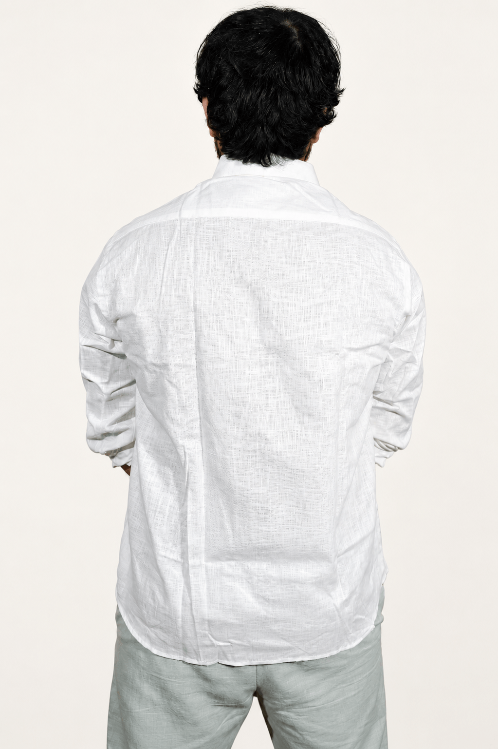 Off White breathable linen shirt for men