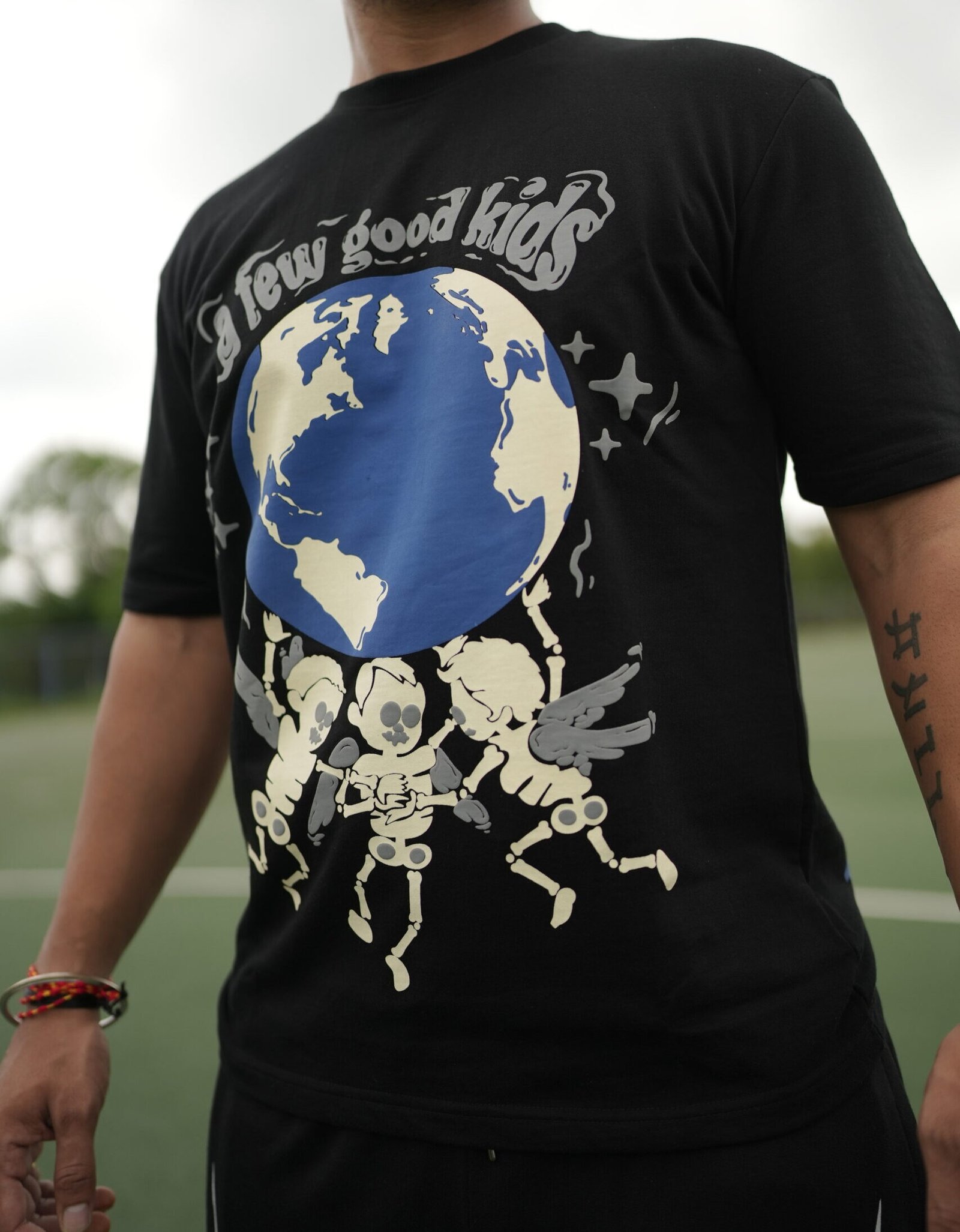 Thrill & Thread Streetwear Puffed TEE - ( Universal Black )